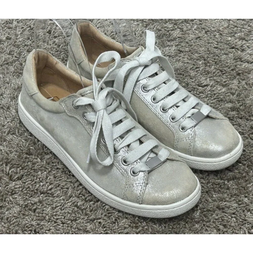 UGG Women’s Lace Up Metallic Sneaker Shoes Size 7 milo street core minimalist